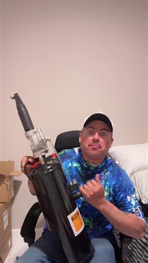 #elmuchachitoalegrechavez
