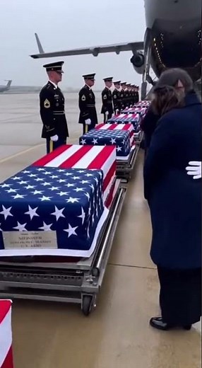 🇺🇸 The Final Journey Home | Honoring Our Fallen Heroes 🎖️ #military #usa #automobile #armylife #hero