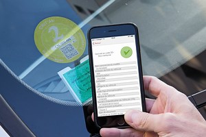 Peut-on pirater la vignette Crit'Air ? Nos tests !