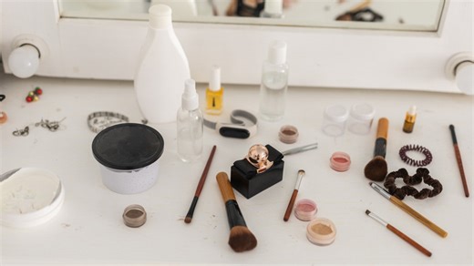 Turn a Dollar Tree toolbox into a luxurious makeup storage bin with a crafty DIY
