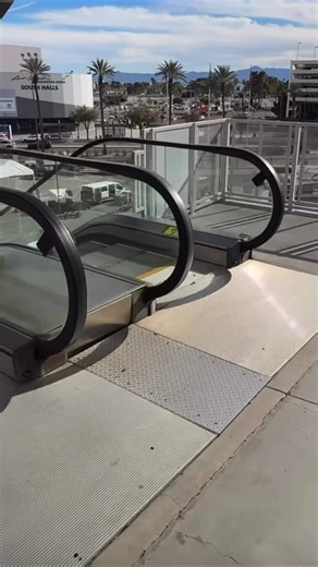 11 reactions | @worldofconcreteshow starts tomorrow! ✔️Live demos 力Hands-on training (with a free hat for all attendees!) ‼️The debut of our newest ICF product TWO places to find our team: Outside in Booth #O40719, located in the Silver Lot & Inside Central Hall Booth #4040 | Fox Blocks | Facebook