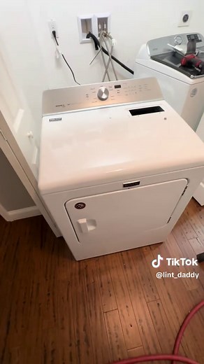How to Properly Clean Your Dryer Vents