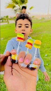 الاطفال حزينه. 😢💔😢