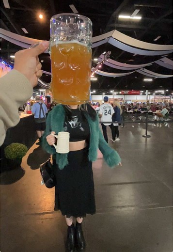 Oktober fest edition 🍻 #oktoberfest #ootb #altoutfits | ootd