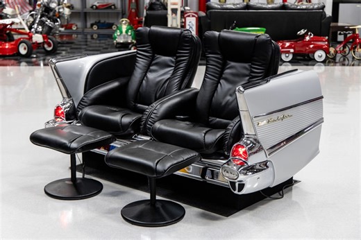 No Reserve: 1957 Chevrolet Bel Air–Style Sofa