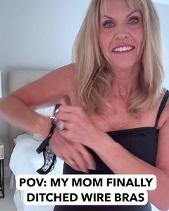 Say goodbye to bulges and digging straps 👋 Unleash your confidence with the Shapermint Wireless Bra. Over 500,000 units sold worldwide ⭐️ 45% OFF for a limited time. | Shapermint