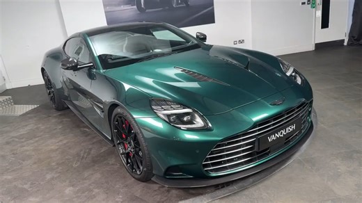 阿斯顿·马丁 Vanquish 双门轿跑 - 优雅的野兽 - 与斯图尔特的环车展示