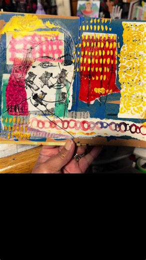 Keeping it messy , keeping it fun. Collage and random scribbles ❤️ #artjournal #papercollage #creativejurnal