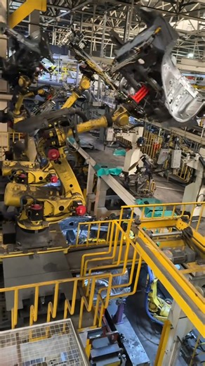 FANUC Robot 7th Axis Floor Track - 3 Years of Reliable Performance, Excellent Quality #RobotAxis #FANUCRobotics #FloorTrack #LongLastingQuality | MICCLAN-linear-motion