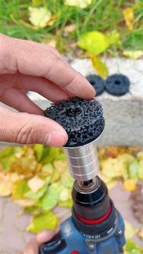 7.1K views · 12 reactions | Restore your rusty wheel hub and brake disc surface like brand new! ✨ This Wheel Hub Resurfacing & Rust Cleaning Tool removes rust, corrosion, and dirt within seconds—perfect for brake service and car maintenance. A must-have tool for mechanics, garages, and DIY car enthusiasts! 藺⚙️ Watch the satisfying transformation!  #WheelHub #RustRemoval #BrakeDisc #CarMaintenance #MechanicLife #reelsvideoシ | Mini Mechanic | Facebook