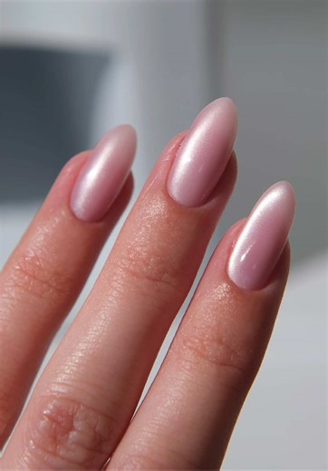 Magnetic gel looking streaky? It’s all in the technique ✨ Watch @Amber take you through how to refine your magnet placement and lock in a smooth, even finish every time using shade Cherish. #cateye #cateyenails #magneticnails #nailtutorial #nailart