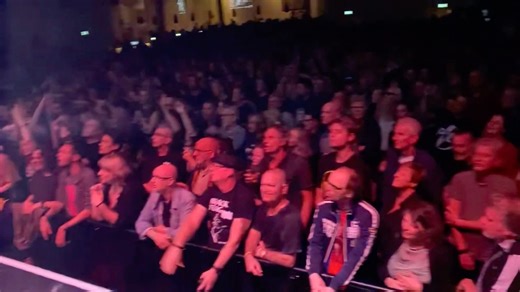 Rise live in Amsterdam Filmed by John Rambo Stevens © PiL Official Ltd 2023 | PIL