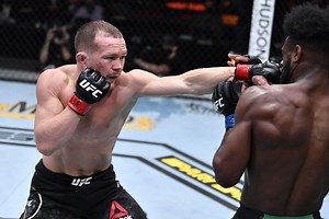 Was UFC 259 the first time a UFC title has changed hands because of a DQ due to an illegal strike?