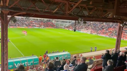 OAKWELL tonight paid tribute to Harold ‘Dickie’ Bird with a minute’s applause for the Barnsley legend who has died, aged 92. The tribute came ahead of the Reds’ EFL Cup match against Brighton. | Barnsley Chronicle