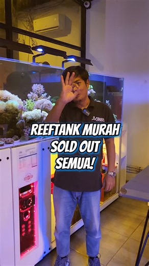 🔥 REEFTANK DI GALERI JAVAREEF HAMPIR SOLD OUT SEMUA!! 🔥 Gokil sih ini… gara-gara diskonnya GILA-GILAAN 🤯 Yang kemarin cuma liat doang, sekarang nyesel karena unitnya tinggal dikit banget! Belum selesai sampe situ… 🎊 DISKON TADJEM plus² masih jalan sampai 21 FEBRUARI! 💥 CLEARANCE SALE juga gaspol sampe 50%!! Sekarang momen paling cuan buat angkut sebelum keduluan orang 👀 Tenang… Edi Item bakal kasih promo terusss tanpa rem! 🚀 Karena di Java Petco Jakarta Selatan, yang waras cuma ikannya… p
