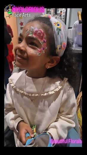 Baby Girl wanted flowers 💐 and what a darling she is, with her gorgeous matching headband and her winning smile Painted by @nygloriousfacearts #nygloriousfacearts #londonfacepainter #londonsfinestfacepainters #eventfacepainting #birthdayparty #hireafacepainter #islingtonfacepainter #facepaintinglondon | NyGloriousFaceArts