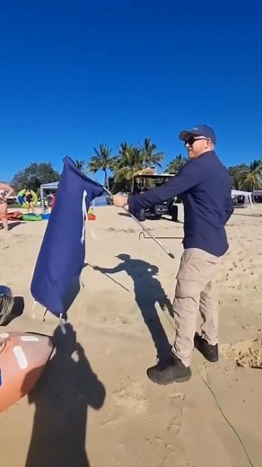 HIGHLY VENOMOUS SNAKE UNDER THE KAYAK! 🚨🐍 A shocking encounter on the water! Watch as a highly venomous snake hides under a kayak—safety first! #snakecatcher #reptile #wildlife #snakerescue #adventure #fyp #naturevideo #dangerousanimals #viralvideo #outdoorlife | Wildlife With Stuart Mckenzie
