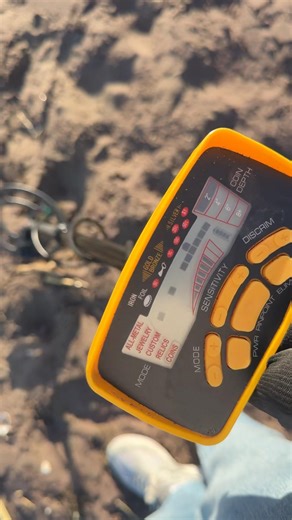 UNBELIEVABLE! Gold Prospector Finds Weird Unidentifiable Object & Strange Treasures! #beachcleanup