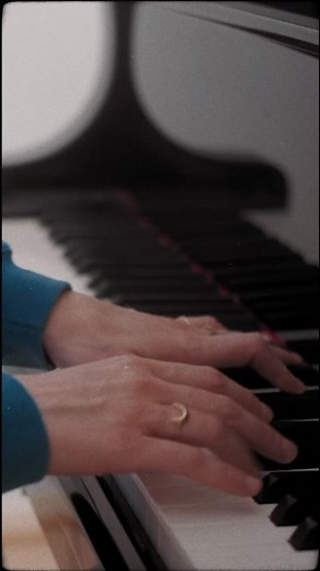 Entdecke mein neues Musikvideo