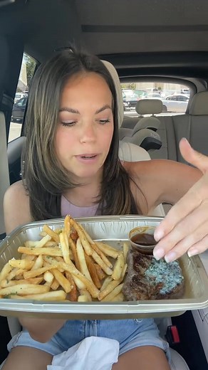 Why did it take me so long to try the Oreo cheesecake #mukbang #eatingshow #eatingvideo #foodreview #cheesecakefactory #steak #fastfood | Eatdrinkbemandy