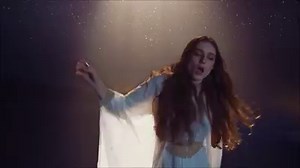 Can’t believe the Wild Horses video has hit half a million views already! Thanks so much for watching and for all your lovely comments 󾬓 | Birdy