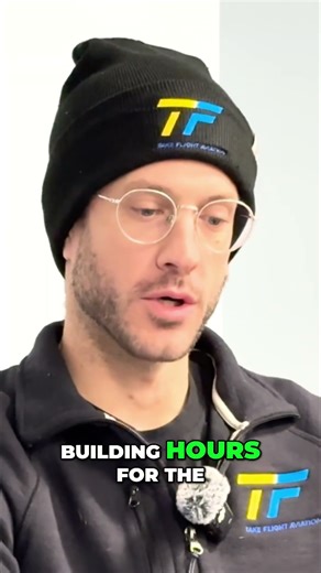 Flight Instructor Journey: From Career Change to 800 Hours #shorts