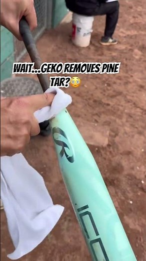How to Remove Pine Tar from a Baseball Bat