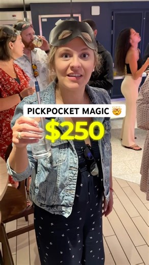 Pickpocket Magic 🤯 #magic #shorts #pickpocket