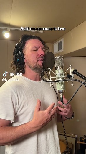 JC Chasez ‘Build Me Someone To Love’ | Playing With Fire