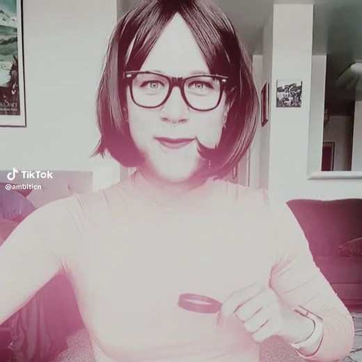Exploring Velma Dinkley's Character in Scooby-Doo Edits