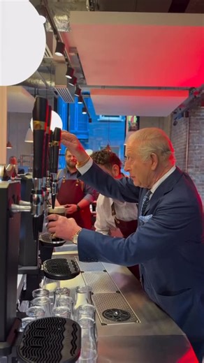 VISIT LONDON on Instagram: "When the King pulls a perfect pint, you know it’s worth a visit 🍺👑 His Majesty The King has officially opened the @guinnessbreweryldn in Covent Garden. During his visit, he met hospitality graduates, sampled brews exclusive to the site, toured the inner workings of the brewing process, and joined a festive celebration with local community groups in Old Brewer’s Yard. Cheers to a truly royal opening! 🎥 @theroyalfamily #londonmakesitpossible #visitlondon #london #kin
