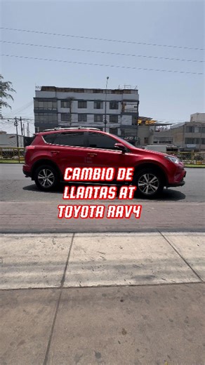 Llantas | Aros | Lubricantes | Filtros | Parchados on Instagram: "🔥¿Qué pasa si le pones llantas A/T a tu RAV4?🔥 Más altura, más fuerza y cero miedo a las trochas. Pasamos de 225/65R17 a 245/65 Goodyear A/T marca que viene con 5 años de garantía. INCLUYE: ✅Enllante ✅Balanceo de 4 ruedas (plomos incluidos). ✅Llenado de Nitrogeno. 🔥Los mejores aros de toda Lima. 🔥Aros deportivos y OFF ROAD. 🔥Gran variedad de tamaños y marcas. 🔥Calidad garantizada. 🔥Envíos a nivel nacional. 💥COMPATIBLE CON: