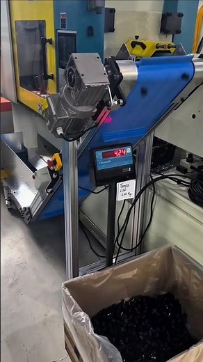 Smart Conveyor Counting & Weighing Machine for Caps #manufacturing #usa #shorts