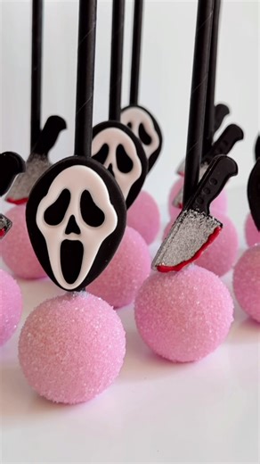 Ghost Face Cake Pops and Cutters for Halloween