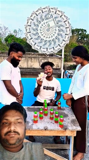 इनाम पाओ 🤓 #realfoolshortsofficial #challenge #vikramcomedyvideo #surajrox #comedymemes