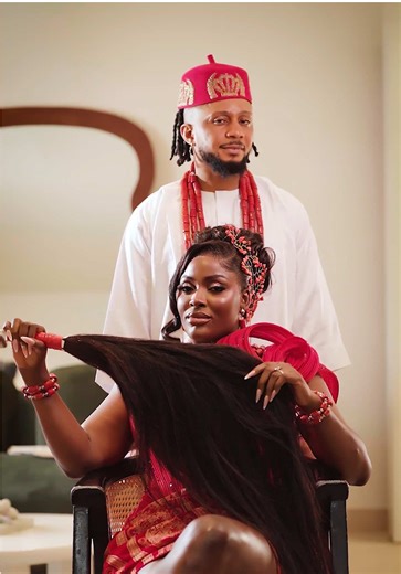 Chinenye 💕 Emeka ____________ Filmed by: @mcefilms Bride: @lauretta_onyemaize Groom: @wewelito13 Vendors: Photographer: @alonge.os Makeup: @prestigious_signature Location: @sosocialhouse Hairstylist: @hairbymissie_ Hairs: @percyhairline Fashion designer: @layorcreation_hub Groomstylist: @wewelitolimited Gele: @sammyinventions Beads: @zeediva_signet ____________ #prewedding #viral #fyp #igbo #bride