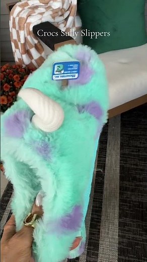 Crocs Sulley Cozzzy Sandal Slippers Review – Disney Monsters Inc. Fuzzy Slide Shoes for Adults