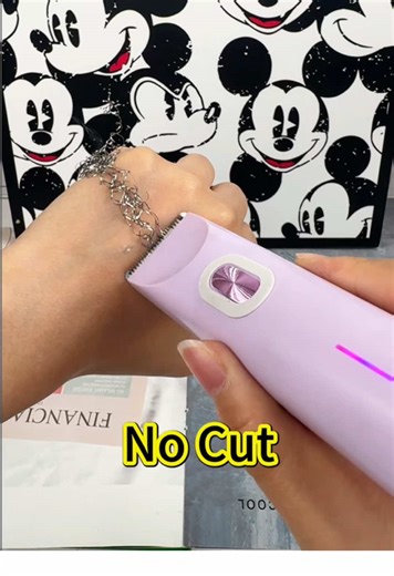 Waterproof Electric Shaver: Perfect for Quick Grooming