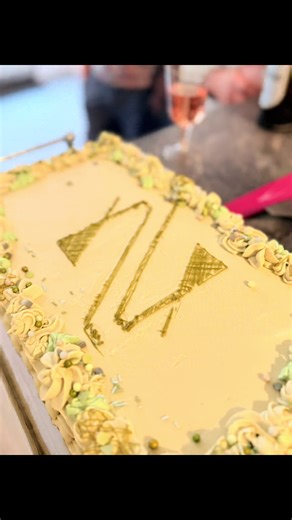 Vielen Dank für diesen kleinen aber feinen soft opener… #fyp #techno #subculture #outlet