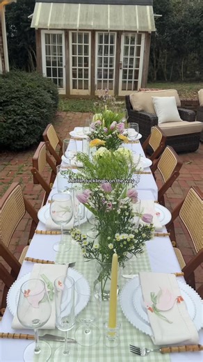 Charming Baby Shower Theme for Spring Celebrations