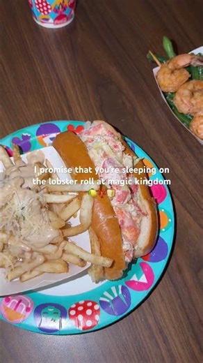 The most UNDERRATED quick service lunch at Magic Kingdom! 🏰✨🦞 #disneyfood #disneyfoodvlog