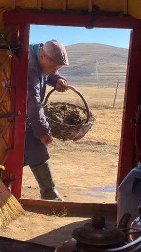 Mongolian Nomadic Cooking in the Wild
