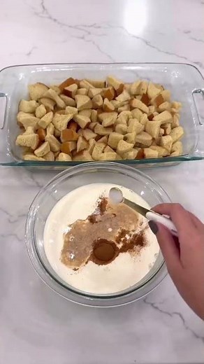 The BEST French Toast Casserole Recipe! 🍞🍓