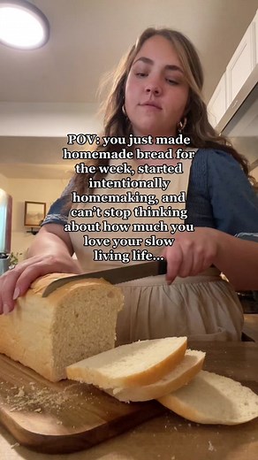 Don’t miss that😬 Be sure to check out my free guide to see how i learned to slow down & be more intentional✨ #homemaker #intentionalliving #slowliving #habits #mindset #hustle #hustleculture