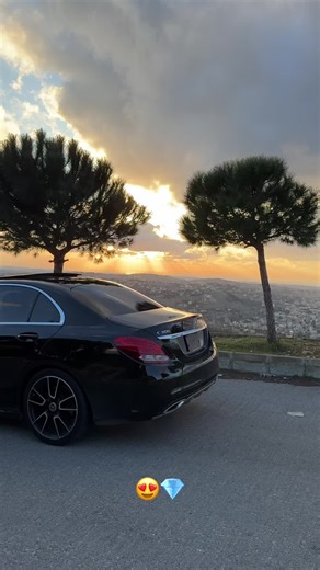 Explore the 2018 Mercedes C300 Review