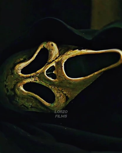 Gale Outsmarts Ghostface 😱 | Scream | #shorts #edit #viral #scream