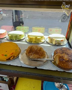 Malegaon Ki Oldest Mithai Sweets Shop | India Eat Mania