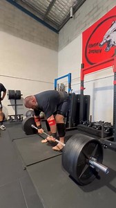 Deadlifts at Fenrir Strength 260kg went up well, had another crack at a 280 for a new PB and it looks like I'll have to put in the work to smash it. I'll ride this wave of growth and push myself hard over the year and blow this out the water next peak. | Allen Willis