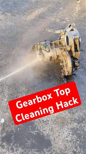 How to Clean a Gearbox from the Top | External Cleaning# #cleaningblog #extremecleaning
