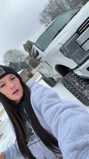 Desiree Luckey (@desireeluckey0)’s videos with original sound - Desiree Luckey